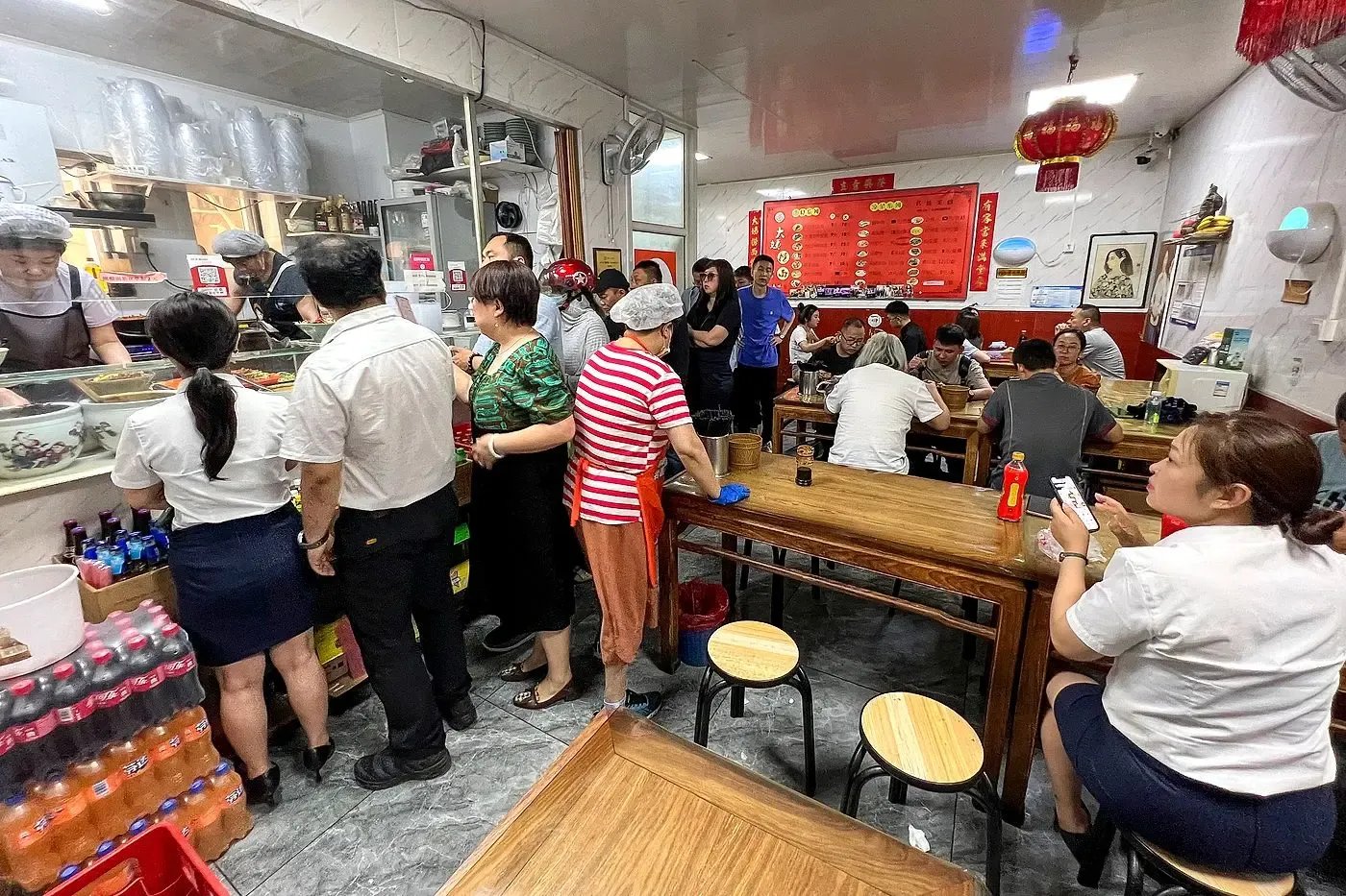 Le service du soir – BASHU, restaurant sichuanais à Paris 11ᵉ